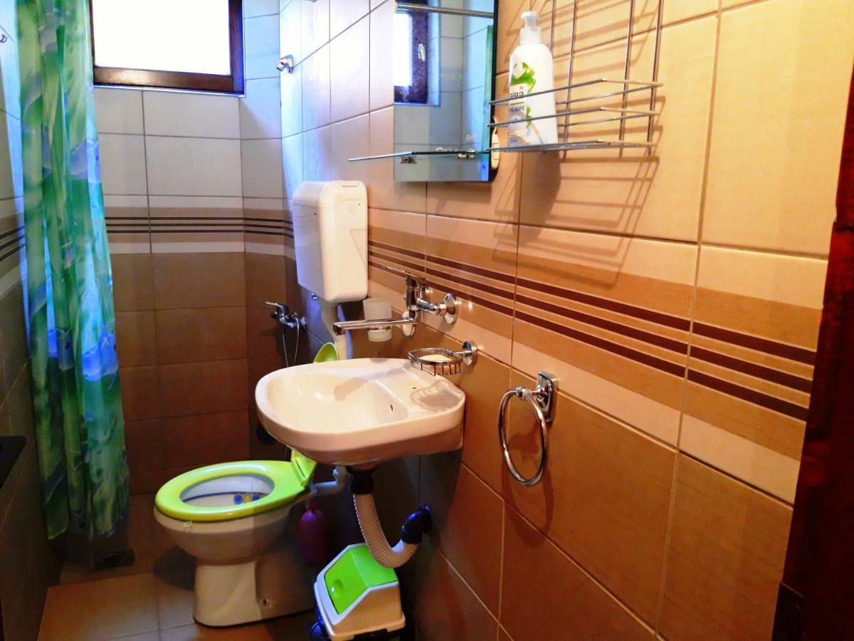 Nis Apartman Exterior photo